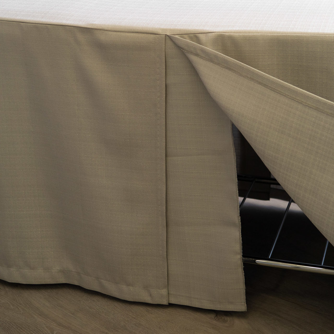 Full Length Bed Cover - Image 3