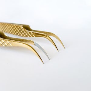Pro Curved Tweezer